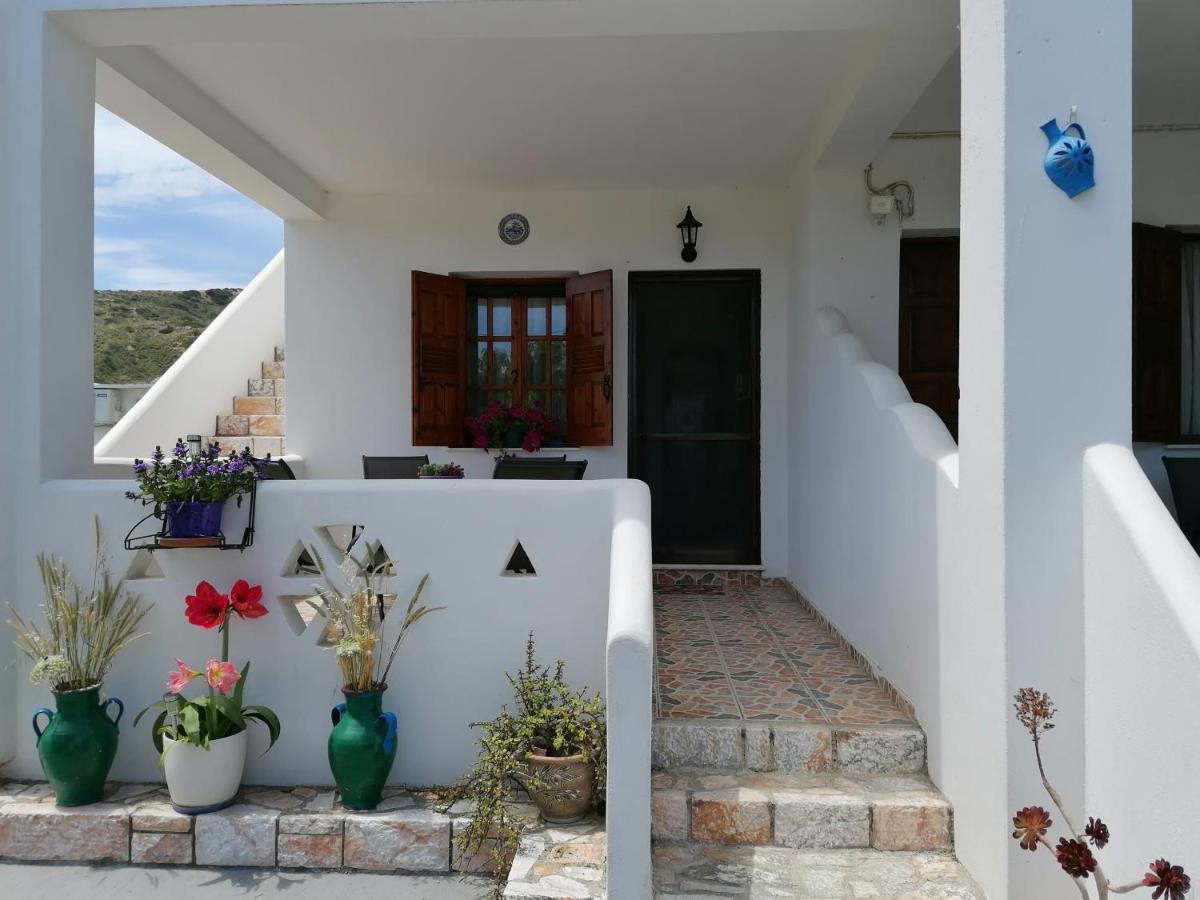 Athena'S Houses Skyros Exterior foto